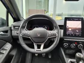 Renault Clio thumbnail 3