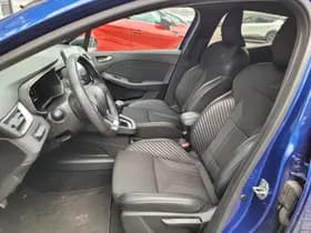 Renault Clio thumbnail 7