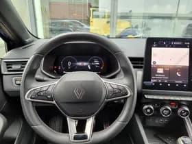 Renault Clio thumbnail 10