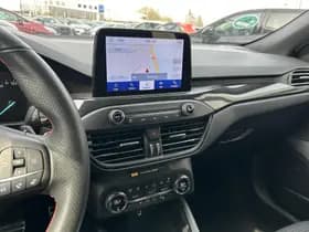 Ford Focus thumbnail 11