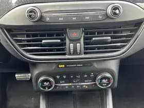 Ford Focus thumbnail 13