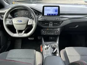 Ford Focus thumbnail 3