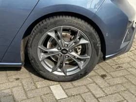 Ford Focus thumbnail 25