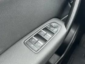 Renault Captur thumbnail 17