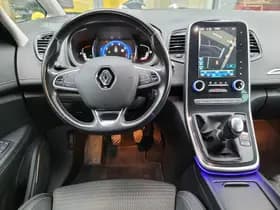 Renault Scénic thumbnail 3