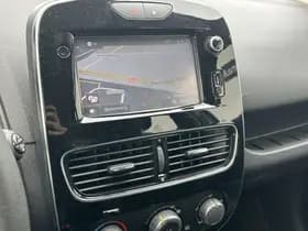 Renault Clio thumbnail 11
