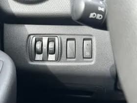 Renault Clio thumbnail 26