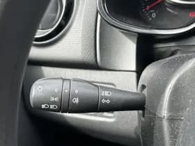 Renault Clio thumbnail 27
