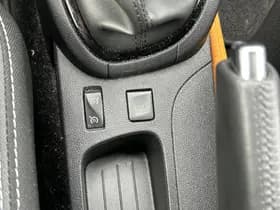 Renault Clio thumbnail 30