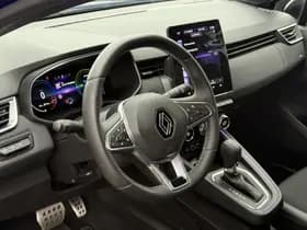 Renault Clio thumbnail 24