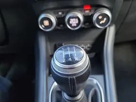 Renault Captur thumbnail 23