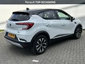 Renault Captur thumbnail 2