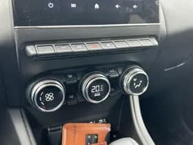 Renault Captur thumbnail 13
