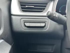Renault Captur thumbnail 27