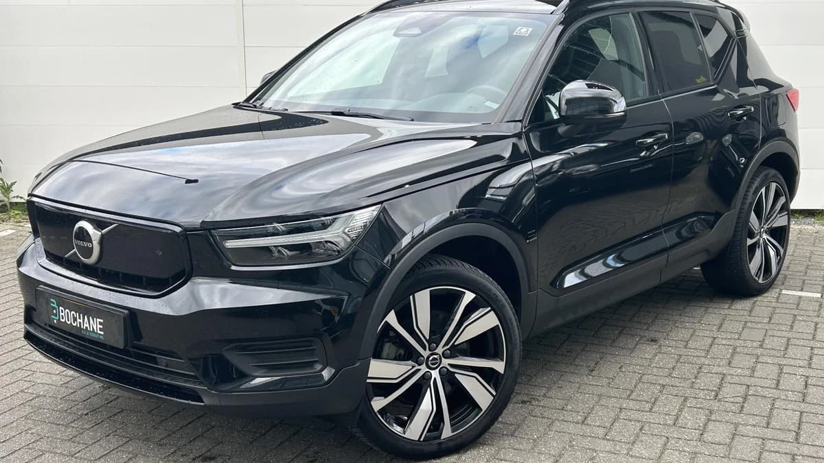 Volvo XC40 — foto 1