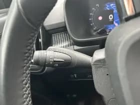 Volvo XC40 thumbnail 30