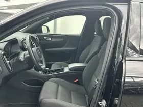 Volvo XC40 thumbnail 8