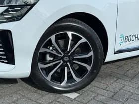 Renault Clio thumbnail 18