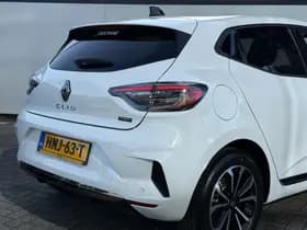 Renault Clio thumbnail 24