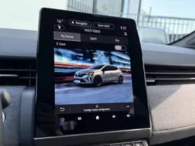 Renault Clio thumbnail 31