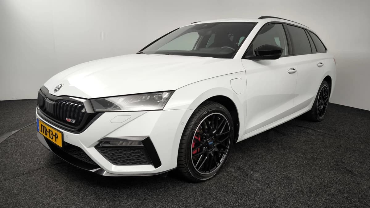 Škoda Octavia — foto 1