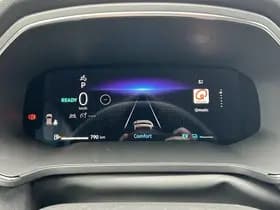 Renault Captur thumbnail 16