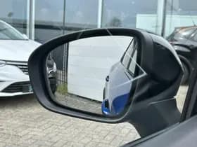 Renault Captur thumbnail 33