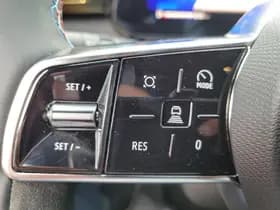 Renault Clio thumbnail 27