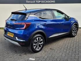 Renault Captur thumbnail 2