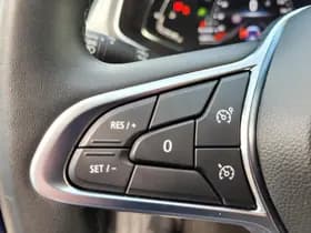 Renault Captur thumbnail 21