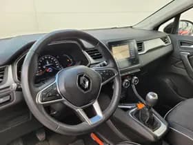 Renault Captur thumbnail 23