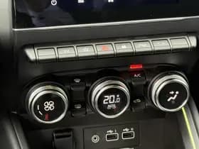 Renault Clio thumbnail 13