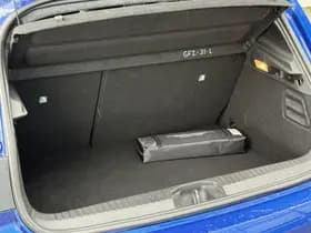 Renault Clio thumbnail 9