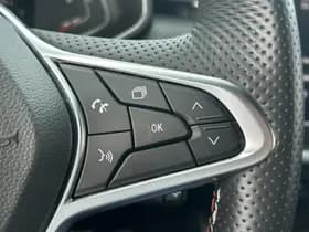 Renault Clio thumbnail 21