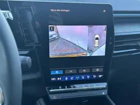 Renault Austral thumbnail 12