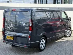 Renault Trafic thumbnail 2