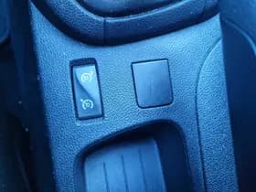 Renault Clio thumbnail 23