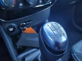Renault Clio thumbnail 24