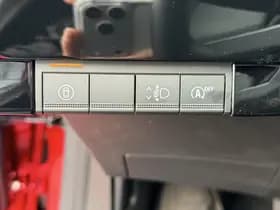 Renault Clio thumbnail 19