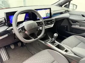 Renault Clio thumbnail 25