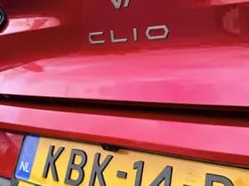 Renault Clio thumbnail 10