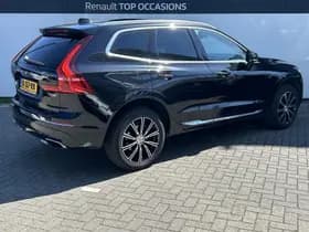 Volvo XC60 thumbnail 2