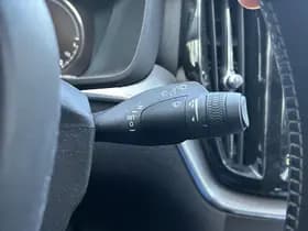 Volvo XC60 thumbnail 32