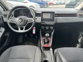 Renault Clio thumbnail 3
