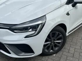 Renault Clio thumbnail 21