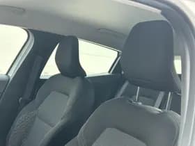 Renault Clio thumbnail 23