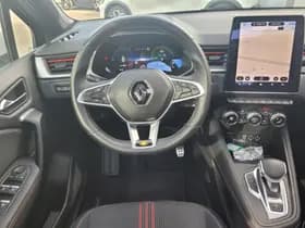 Renault Captur thumbnail 3