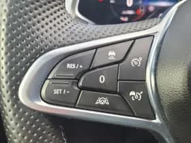 Renault Captur thumbnail 23