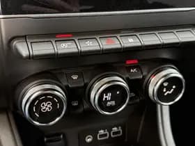 Renault Captur thumbnail 13