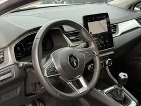 Renault Captur thumbnail 24